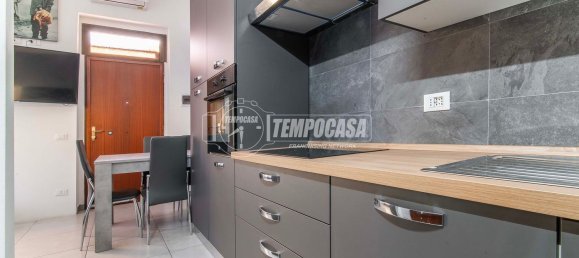 2-Zimmer Doppelhaus in Garbagnate Milanese, Italy, Nr. 331530 6