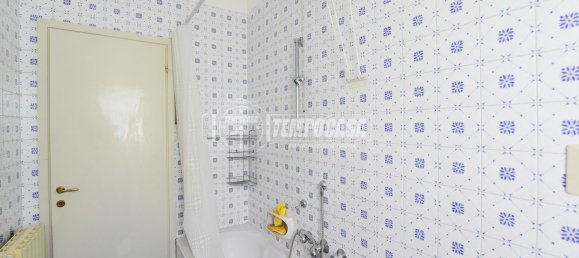 3غرفة شقة في Lipomo, Italy رقم 293051 15