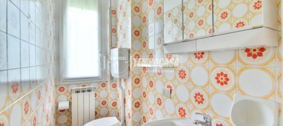 3غرفة شقة في Lipomo, Italy رقم 293051 17