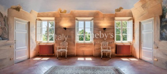 7 bedrooms Villa in Lucca, Italy No. 306137 25