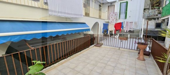 3 rooms Apartment in Molfetta, Italy No. 20300 5