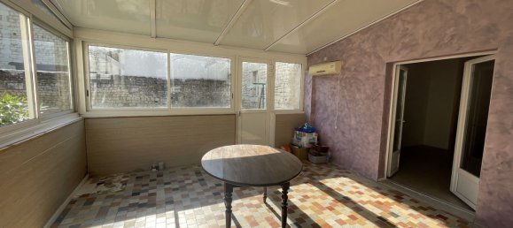 3 bedrooms House in Thure, France No. 302622 8