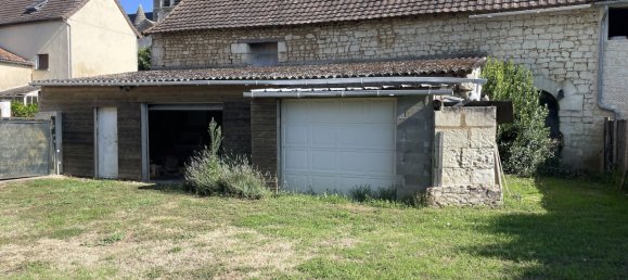 3 bedrooms House in Thure, France No. 302622 20