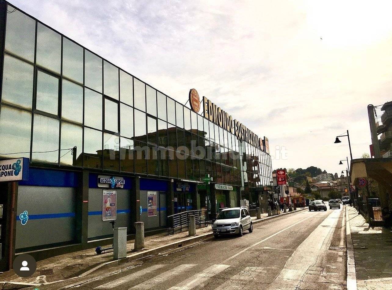 Офис с 5 комнатами в Пескара, Италия № 342991