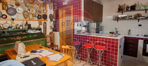 4 bedrooms House in Pedara, Italy No. 356178 4