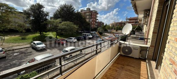 Apartamento de 2 dormitorios en Aprilia, Italy No. 336124 7