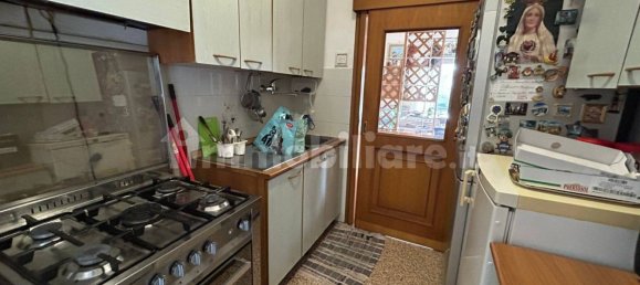 Apartamento de 2 dormitorios en Aprilia, Italy No. 336124 16