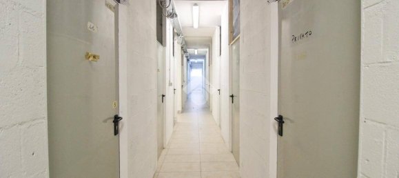 Квартира с 2 спальнями в Джулианова, Италия № 170299 21