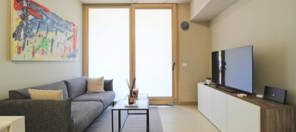 Квартира с 2 спальнями в Джулианова, Италия № 170299 11