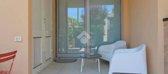 Квартира с 2 спальнями в Джулианова, Италия № 170299 6