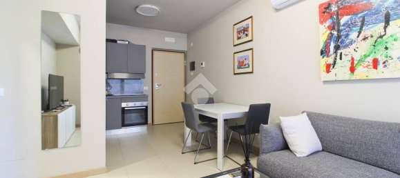 Квартира с 2 спальнями в Джулианова, Италия № 170299 16