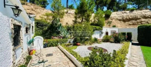 4 غرف نوم منزل في Boecillo, Spain رقم 27625 19