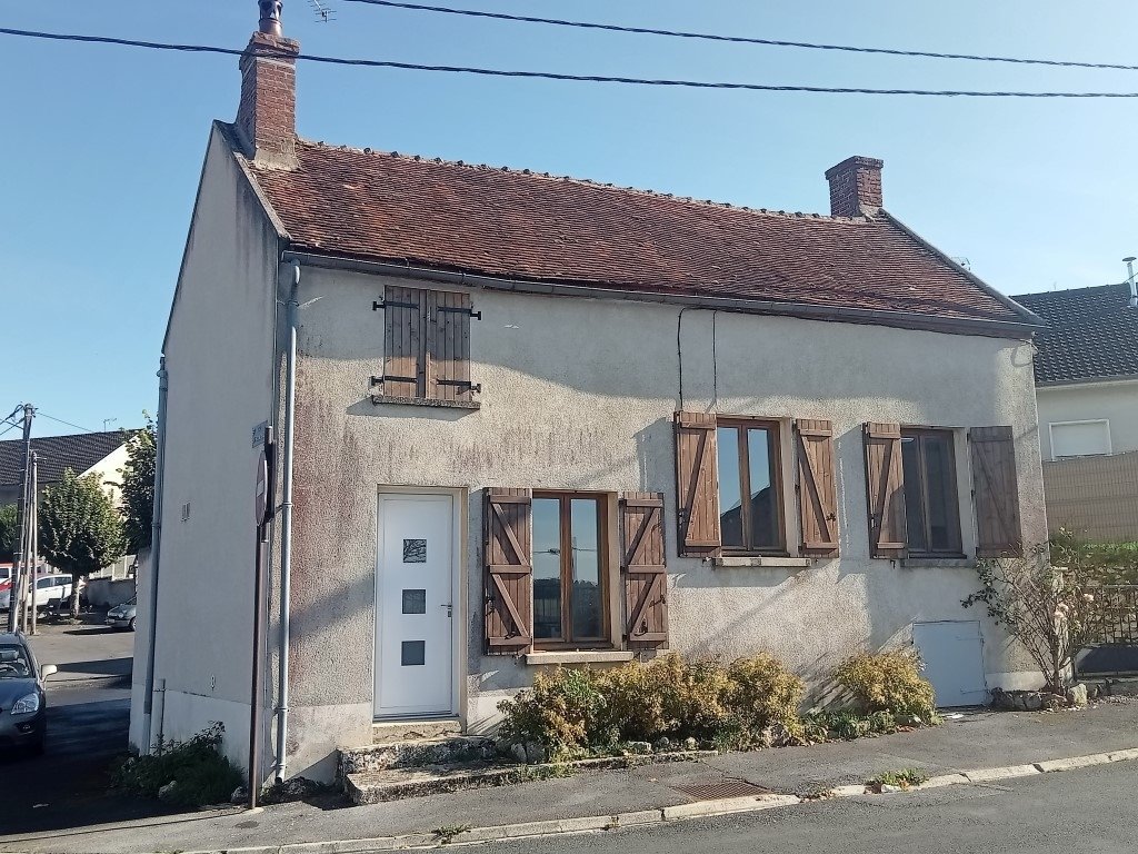 2 bedrooms House in Montmirail, France No. 224968