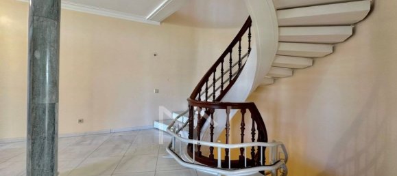 4 bedrooms House in Porto, Portugal No. 125817 7