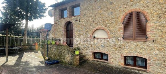 2 غرف نوم منزل في Monteriggioni, Italy رقم 225385 3