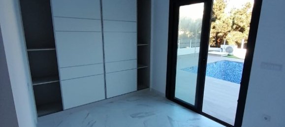 Villa de 4 dormitorios en Ciudad Quesada, Spain No. 290810 14