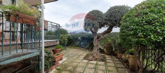 3 rooms Apartment in Aci Catena, Italy No. 126894 3