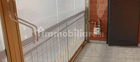 3 rooms Apartment in Turin, Italy No. 5549 4