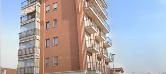 3 rooms Apartment in Turin, Italy No. 5549 20