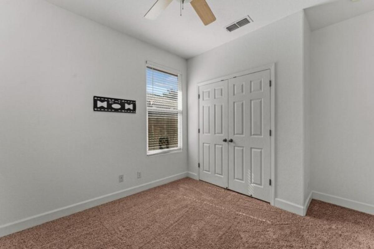 5 bedrooms House in Plumas Lake, USA No. 394710