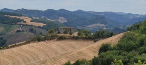 Casa de 10 habitaciónes en Urbino, Italy No. 84316 13