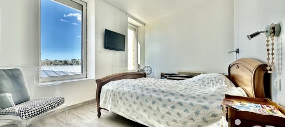 5 bedrooms Duplex in Benodet, France No. 266693 3