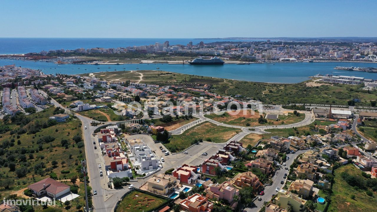 3 bedrooms Apartment in Lagoa, Portugal No. 90569