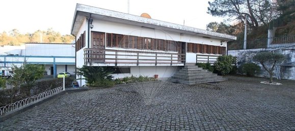 5 chambres Maison à Guimaraes, Portugal No. 43165 33