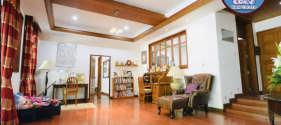 6 bedrooms House in Khlong Sam Wa, Thailand No. 5083 4