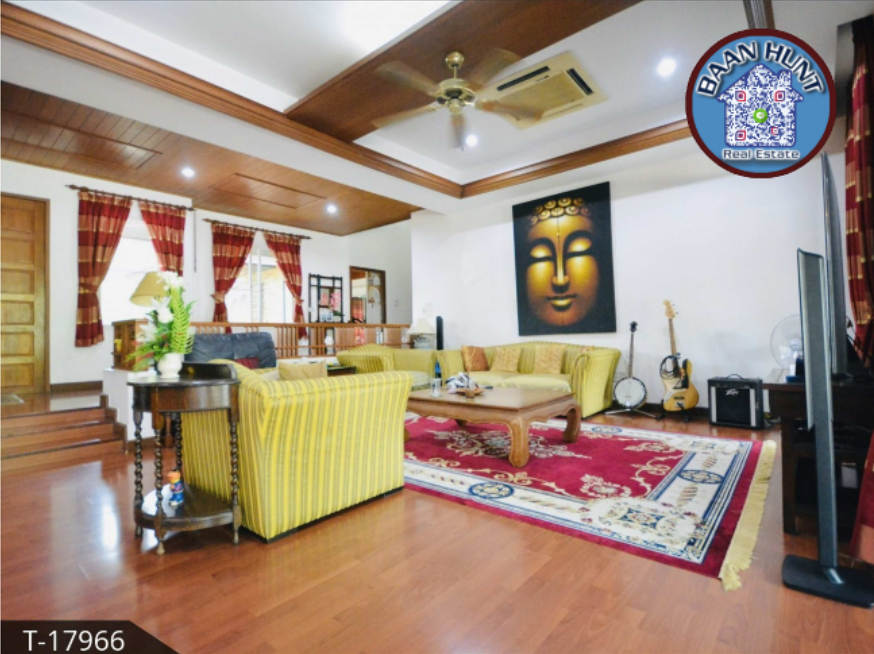 6 bedrooms House in Khlong Sam Wa, Thailand No. 5083