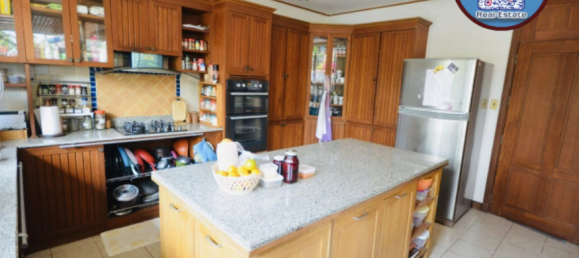 6 bedrooms House in Khlong Sam Wa, Thailand No. 5083 6