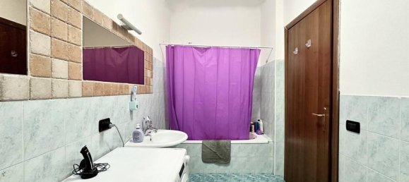 4-Zimmer Villa in Rome, Italy, Nr. 26811 101