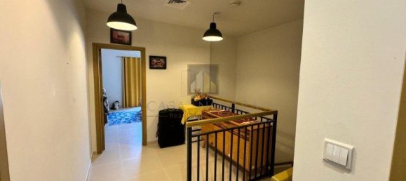 Villa de 4 dormitorios en Dubai, UAE No. 16616 10