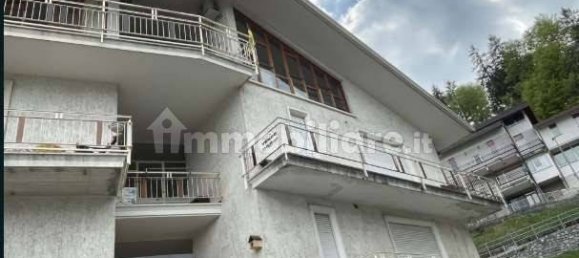 2 chambres Appartement à Oltre il Colle, Italy No. 264164 3