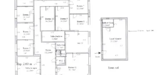 626m² Office in Rhone, France No. 302384 6