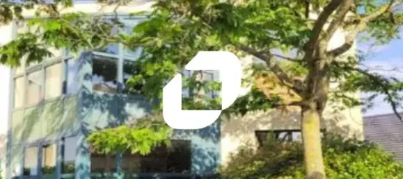 626m² Office in Rhone, France No. 302384 5