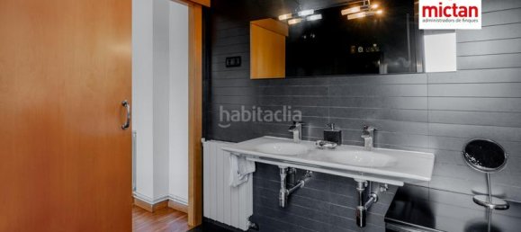 Пентхаус с 3 спальнями в Корнелья-де-Льобрегат, Испания № 153999 21