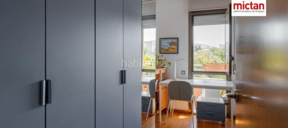 Пентхаус с 3 спальнями в Корнелья-де-Льобрегат, Испания № 153999 12