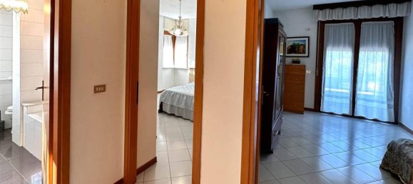 6-Zimmer Wohnung in Aulla, Italy, Nr. 134106 4