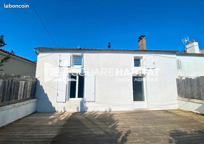 Casa de 2 dormitorios en Benon, France No. 287621