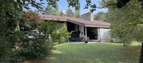 Дом с 8 комнатами в Швебиш Халль, Германия № 320107 2