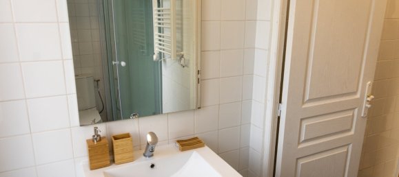 5 bedrooms House in Roubaix, France No. 306550 11