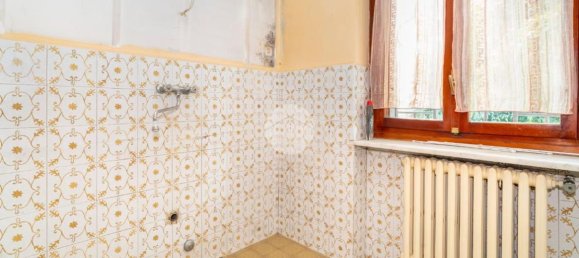 3 Schlafzimmer Wohnung in Caselle Torinese, Italy, Nr. 323114 5