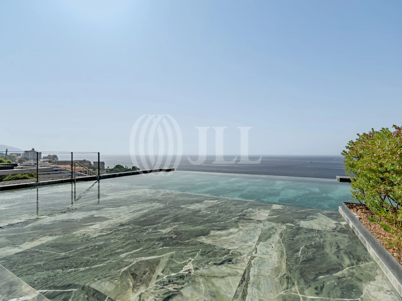 2 bedrooms Apartment in Funchal, Portugal No. 291807