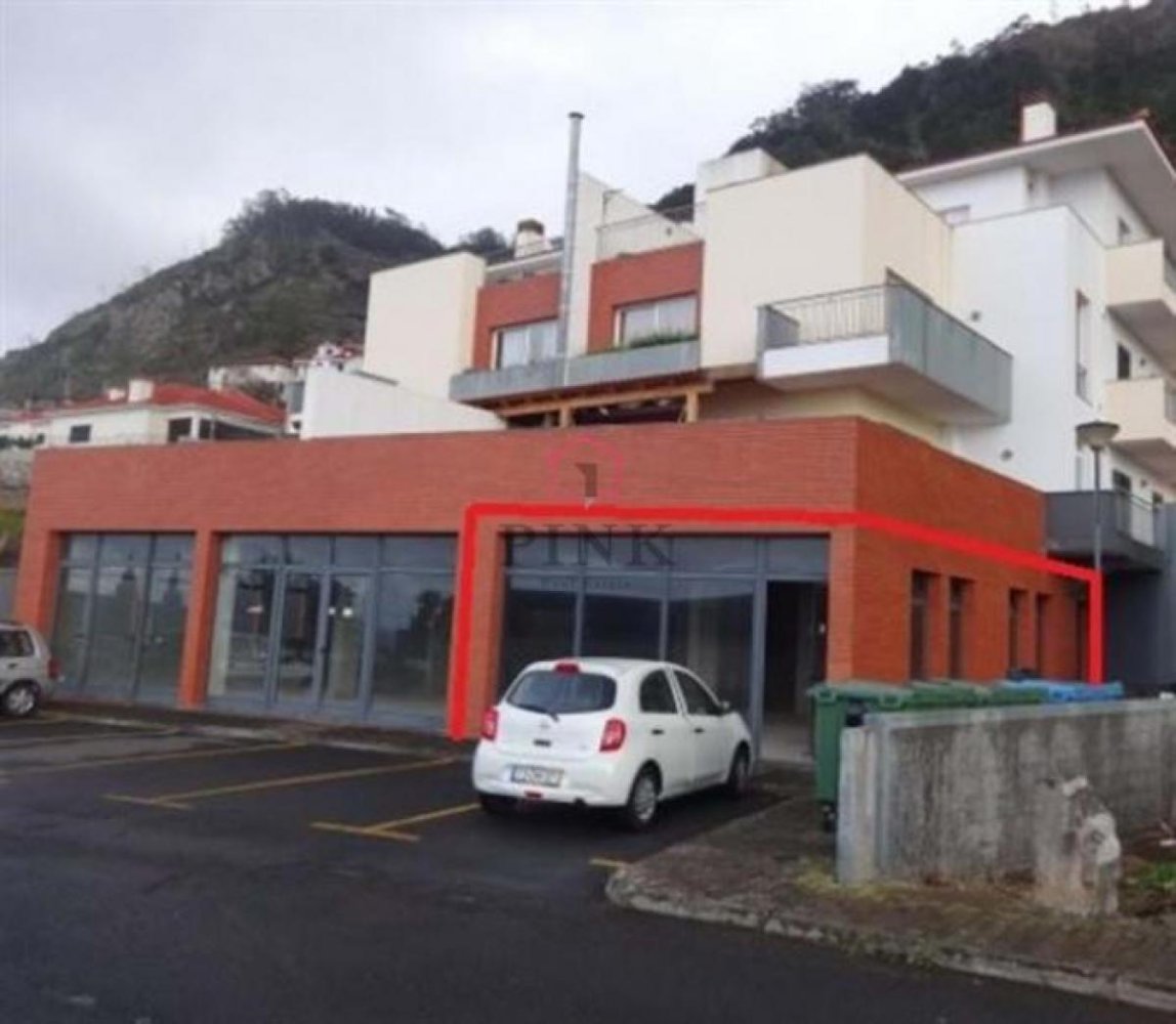12868m² Office in Porto Moniz, Portugal No. 1858