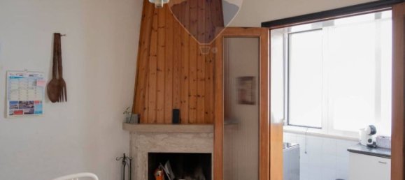 10غرفة شقة في Montemarciano, Italy رقم 97945 6