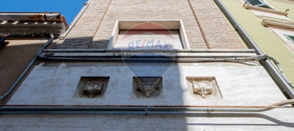 10غرفة شقة في Montemarciano, Italy رقم 97945 30