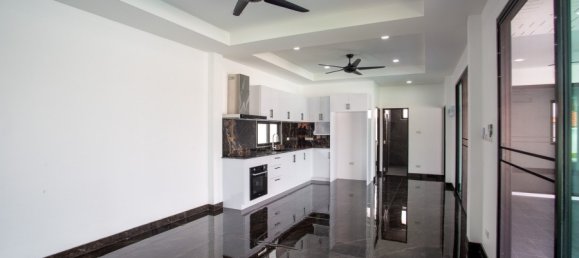 Дом с 3 спальнями в Хуа Хин, Таиланд № 59188 4