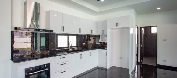 Дом с 3 спальнями в Хуа Хин, Таиланд № 59188 6