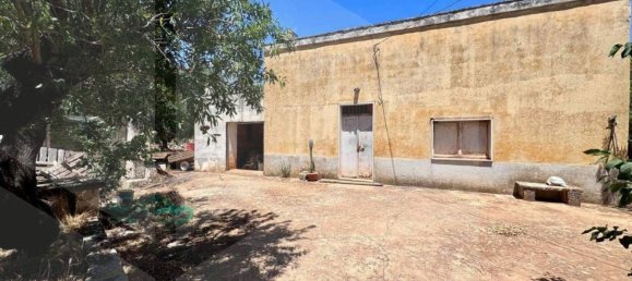 Casa de 3 habitaciónes en Ostuni, Italy No. 26594 2